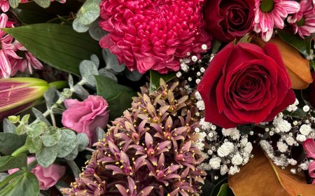 Same Day Delivery, Stunning Arrangements: The Perks of Flowers Online