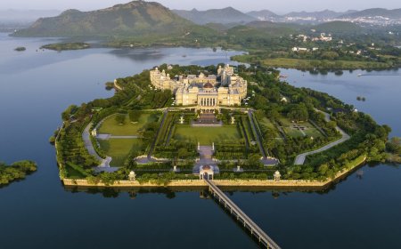 Explore the Best Udaipur Holiday Packages for a Royal Getaway