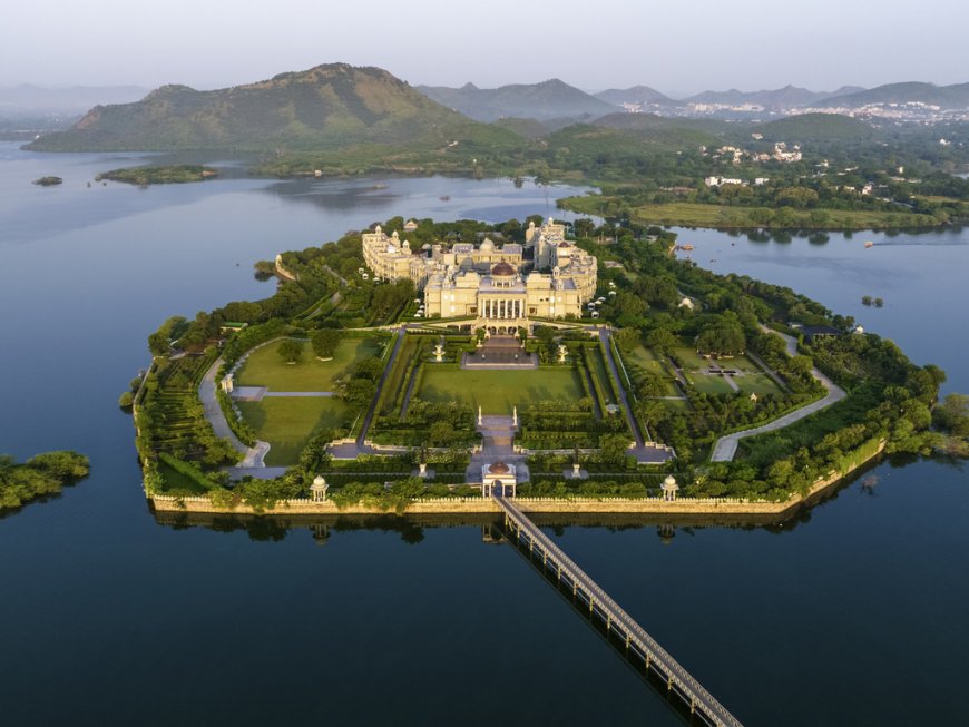Explore the Best Udaipur Holiday Packages for a Royal Getaway