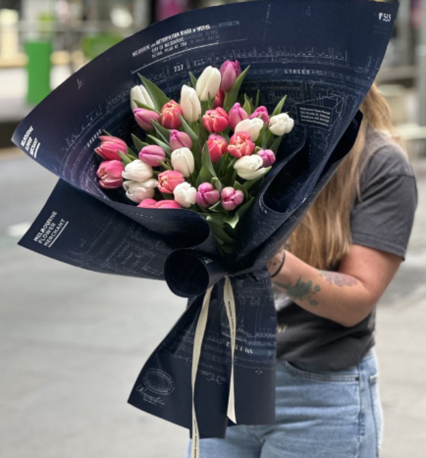 Same-Day Blooms in the Heart of the City: Graduation Flowers and More from Your Trusted Melbourne Florist