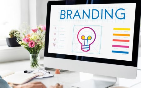The Power of Personal Branding: Why Entrepreneurs Need to Stand Out?