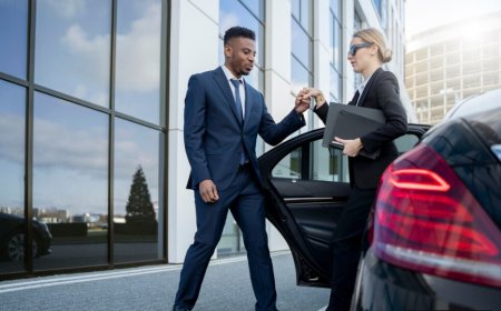 The Difference Between a Standard Taxi and a Luxury Chauffeur in Birmingham