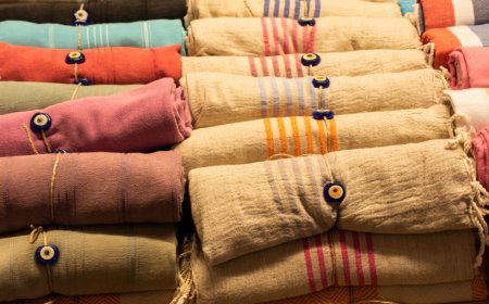 Which Store Has the Most Affordable Cotton Fabrics in Hungary?