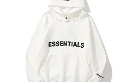 Why Everyone’s Rocking the Essentials Hoodie