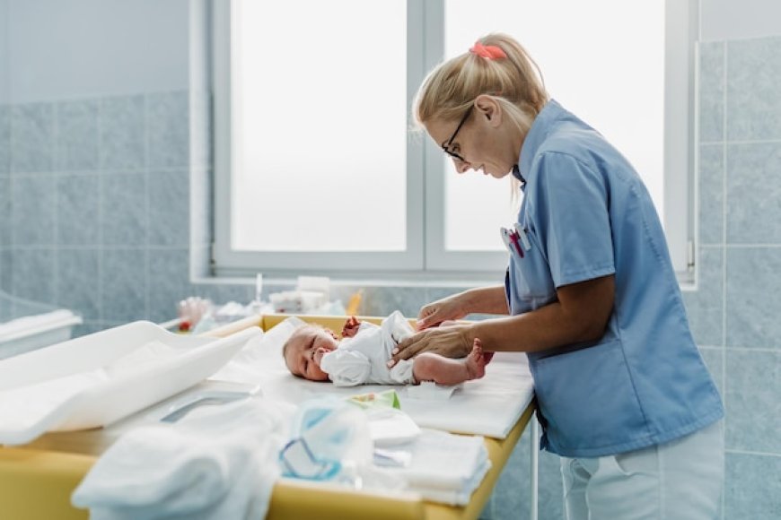 Why a Home Nurse for Newborns is the Right Choice for Your Family